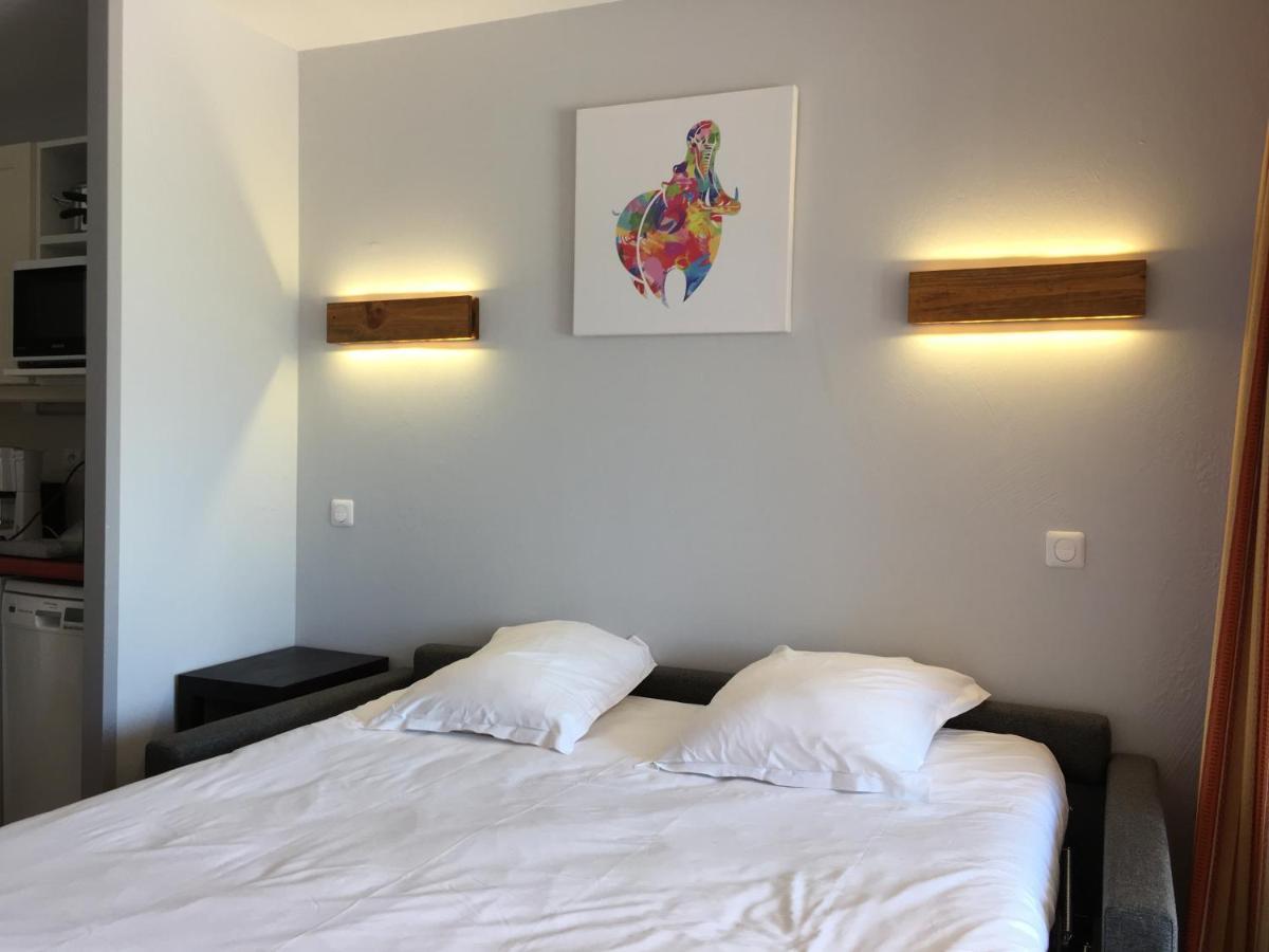 Studio Sur Le Domaine Du Golf De Pont Royal مالمور المظهر الخارجي الصورة